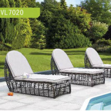 Moderne PE Rattan Tube Outdoor Chaise Lounge